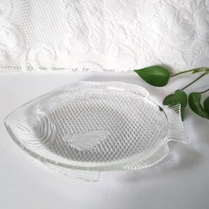 Vintage Anchor Hocking Glass Fish Dish Oven-Proof USA Serving Platter Plate